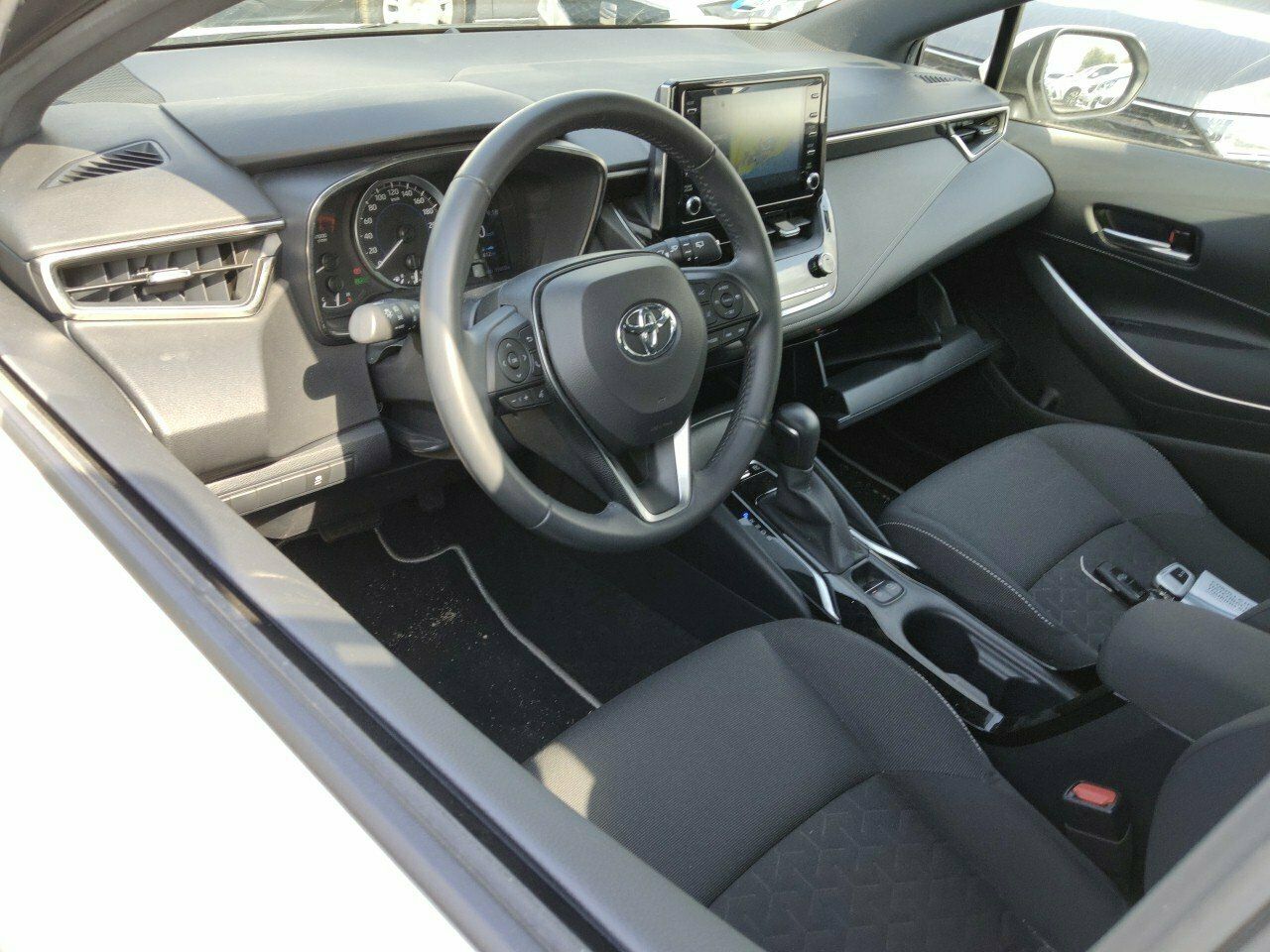 Toyota Corolla 1.8 125h Active E-cvt - Foto 2