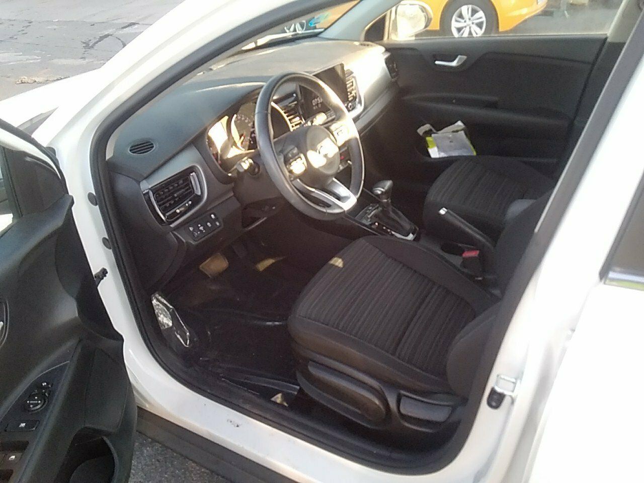 Kia Stonic 1.0 T-gdi 88kw (120cv) Mhev Drive Dct - Foto 2