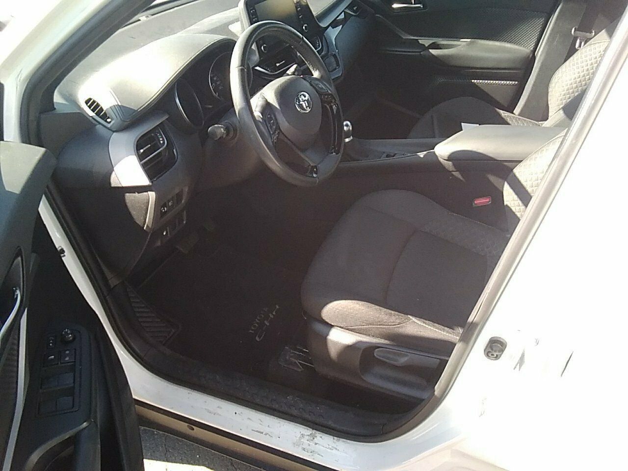 Toyota C-hr 1.8 125h Active - Foto 2