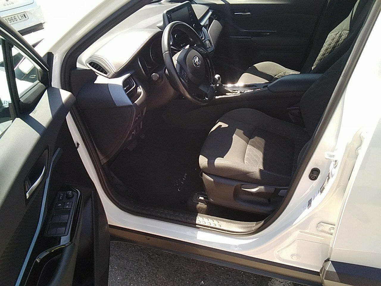 Toyota C-hr 1.8 125h Advance - Foto 2