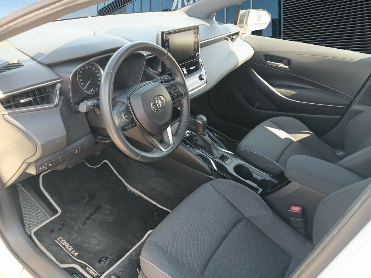 Toyota Corolla 1.8 125h Active E-cvt - Foto 2