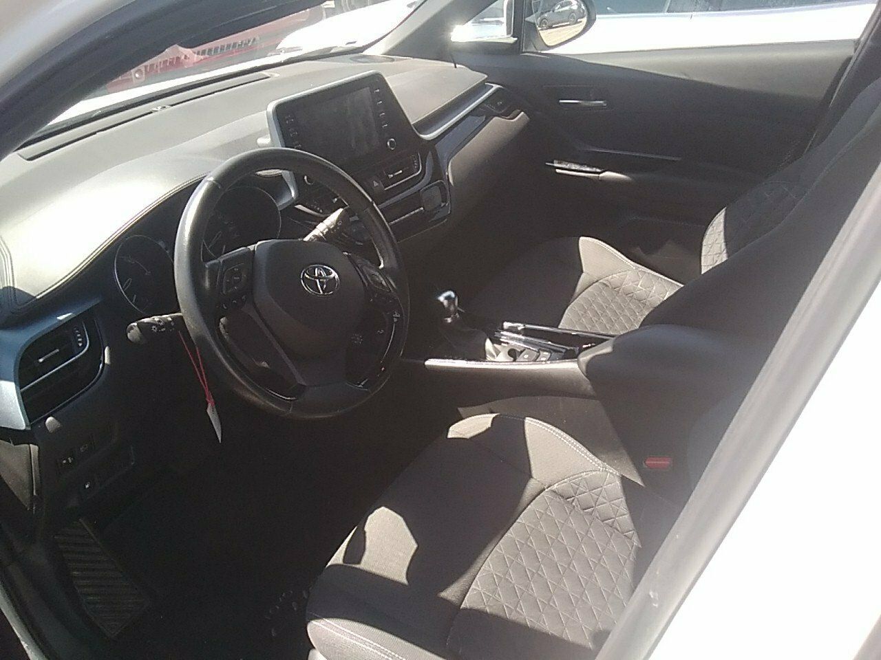 Toyota C-hr 1.8 125h Advance - Foto 2