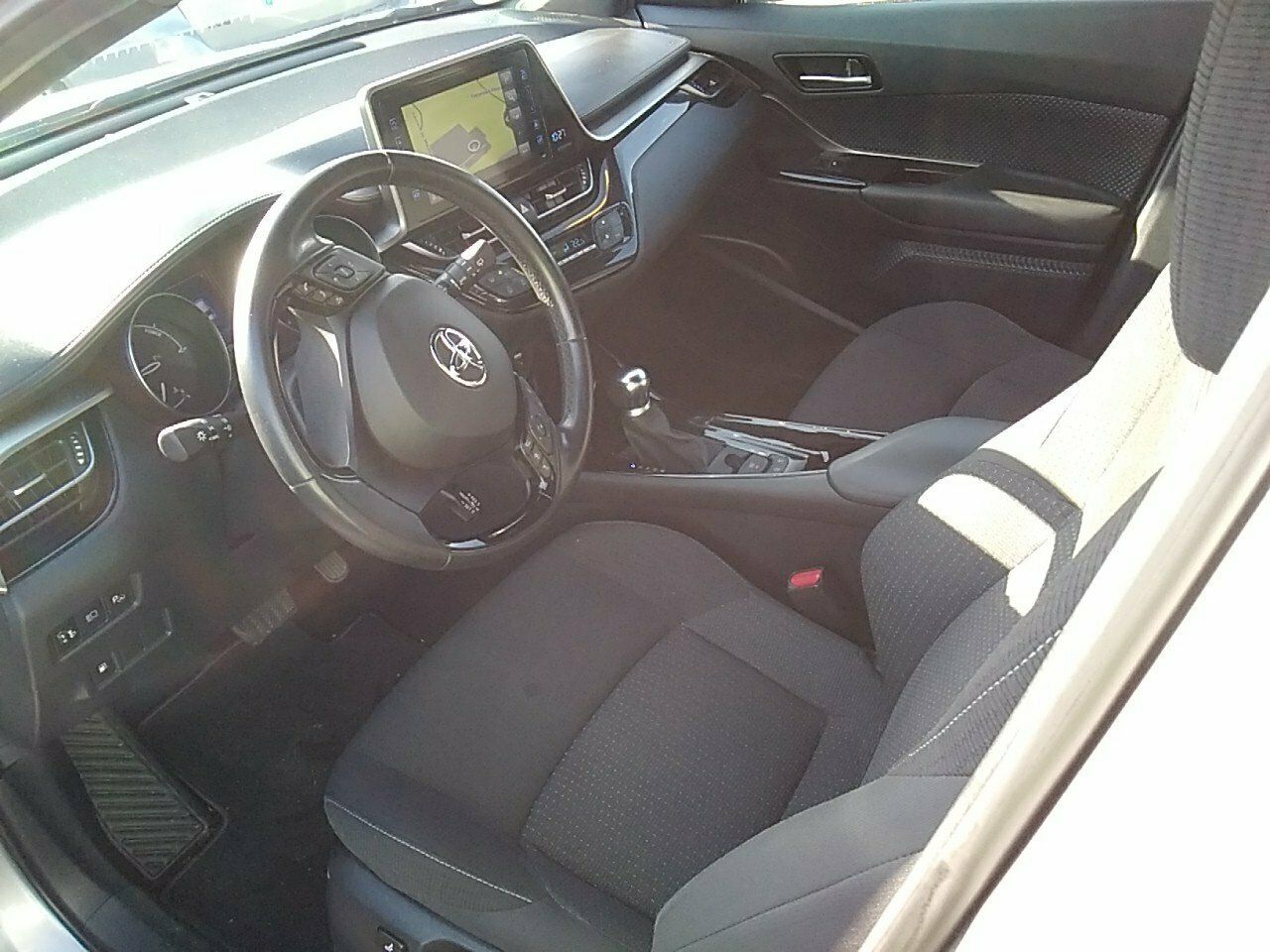 Toyota C-hr 1.8 125h Advance - Foto 2