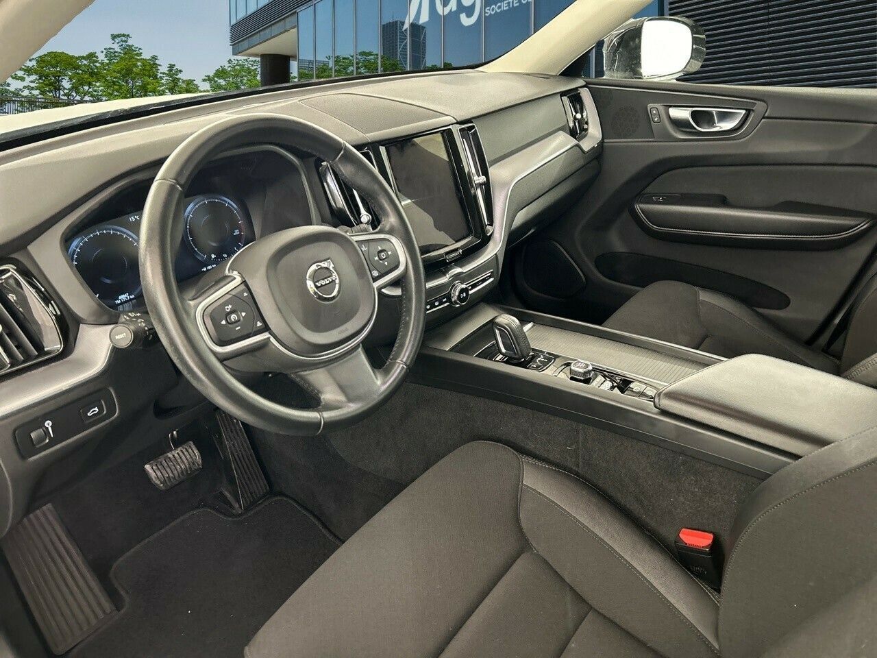 Volvo Xc60 2.0 B4 D Momentum Pro Auto - Foto 2