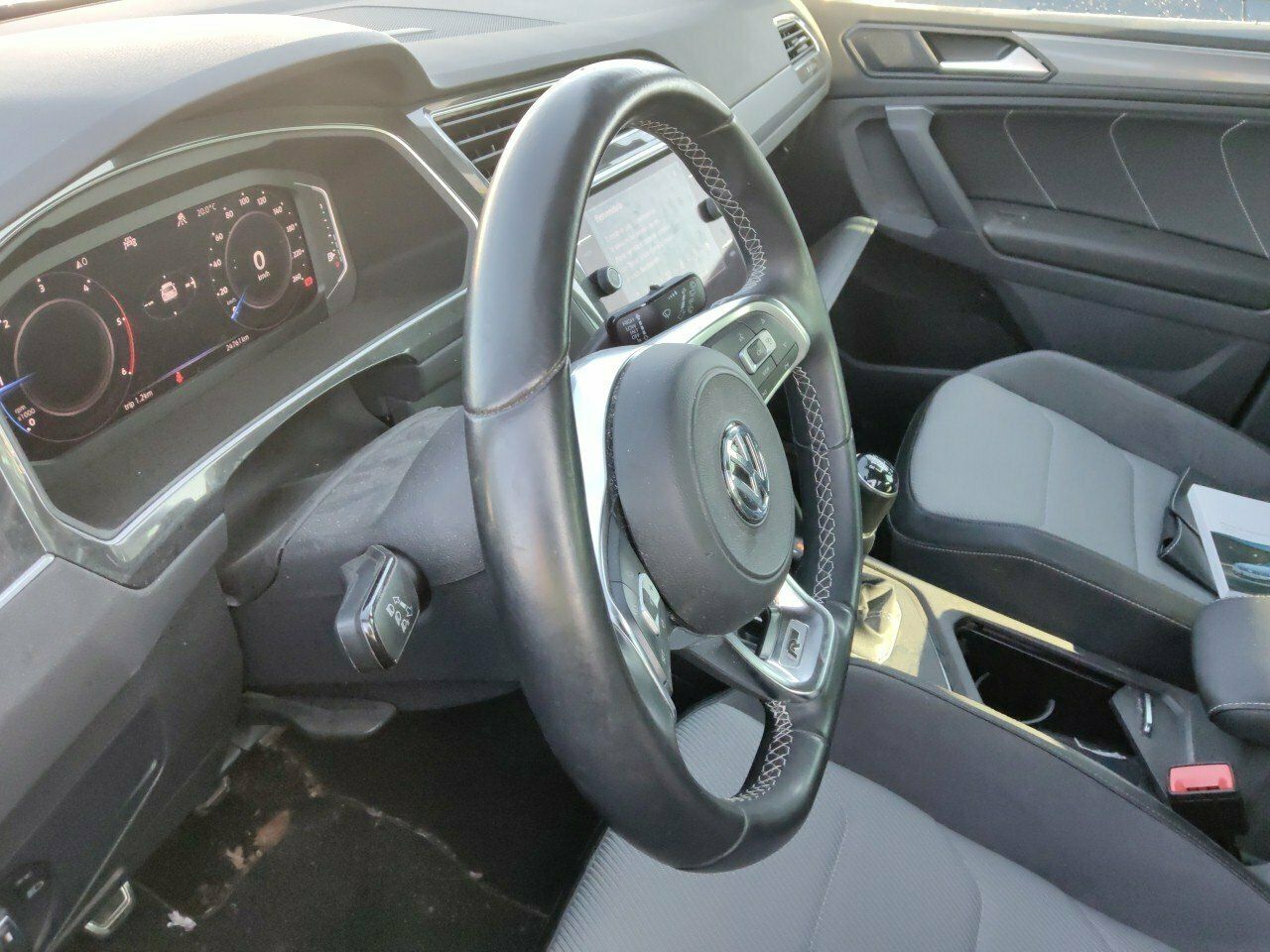 Volkswagen Tiguan Sport 2.0 Tdi 110kw (150cv) - Foto 2
