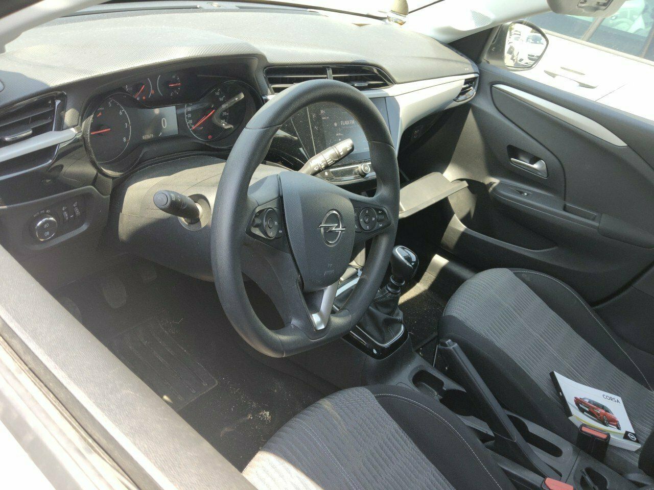 Opel Corsa 1.2t Xhl 74kw (100cv) Edition - Foto 2