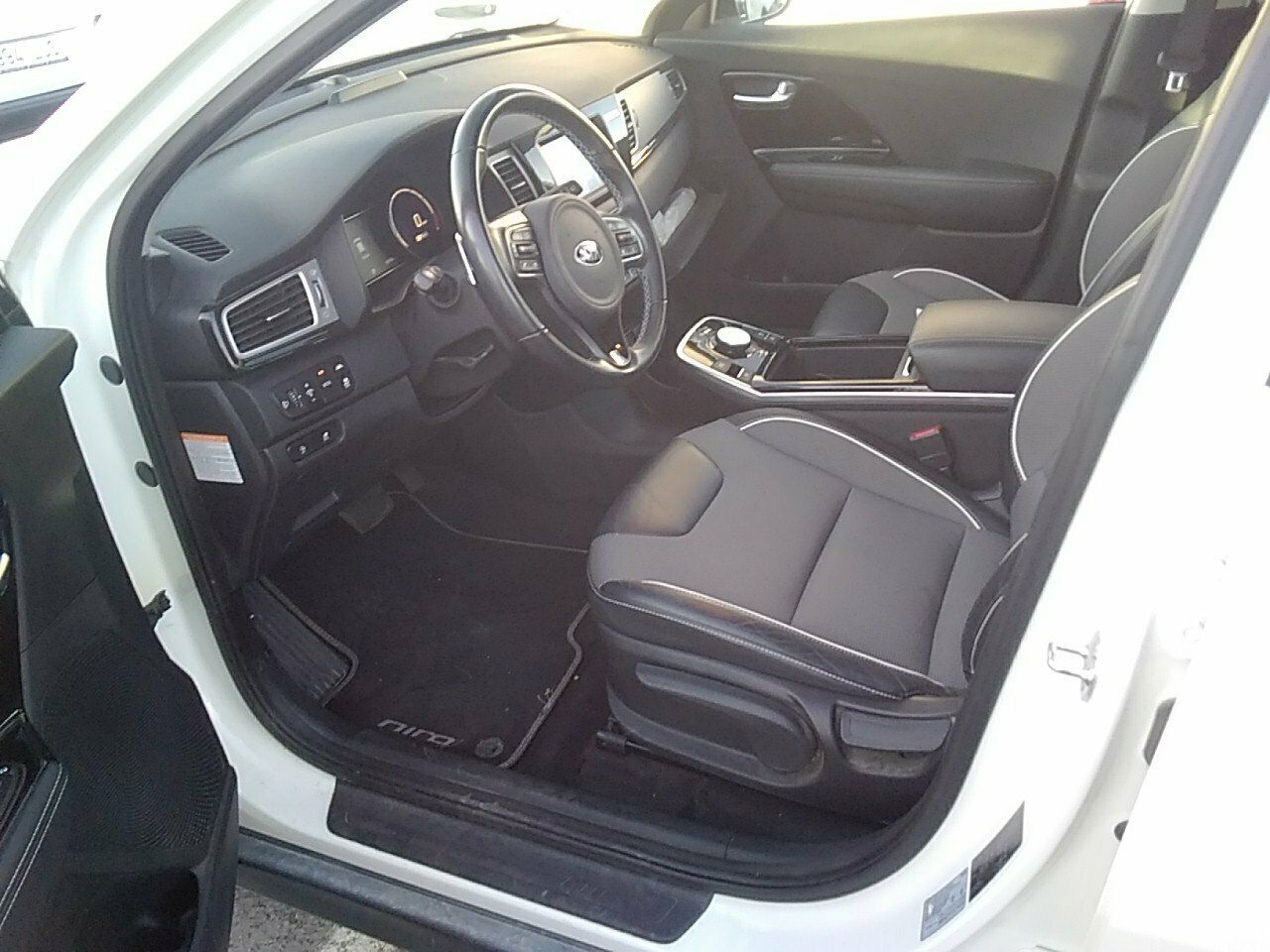 Kia Niro E-niro 150kw (204cv) Drive (long Range) - Foto 2