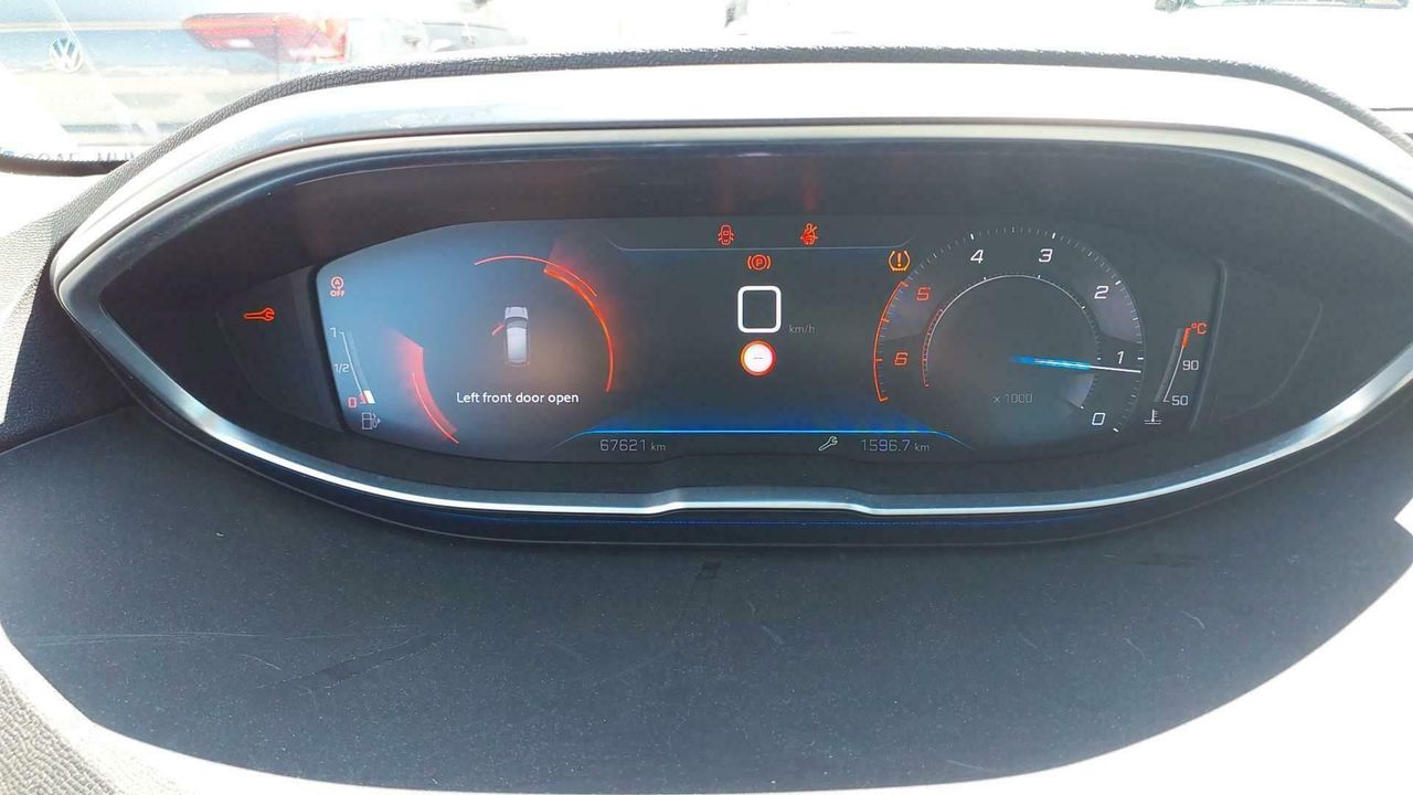 Peugeot 3008 1.5 Bluehdi 96kw (130cv) S&s Active Pack - Foto 2