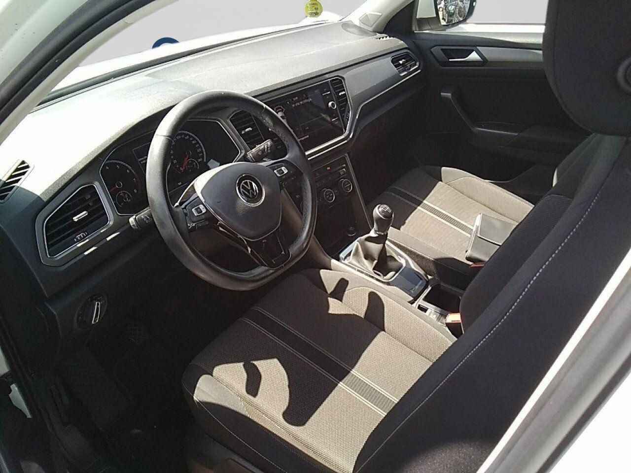Volkswagen T-roc Advance 1.0 Tsi 81kw (110cv) - Foto 2