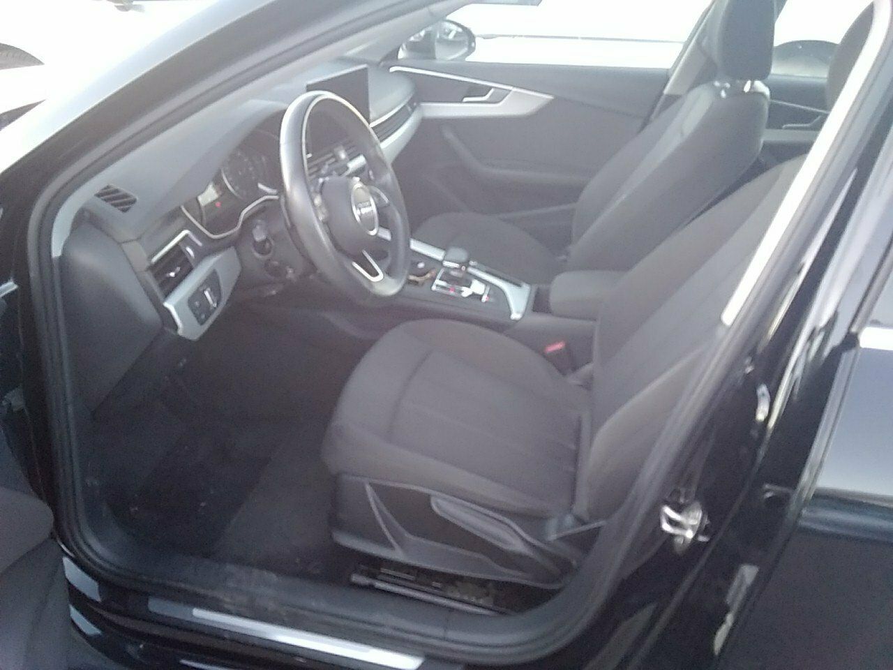 Audi A4 Advanced 30 Tdi 100kw (136cv) S Tronic - Foto 2