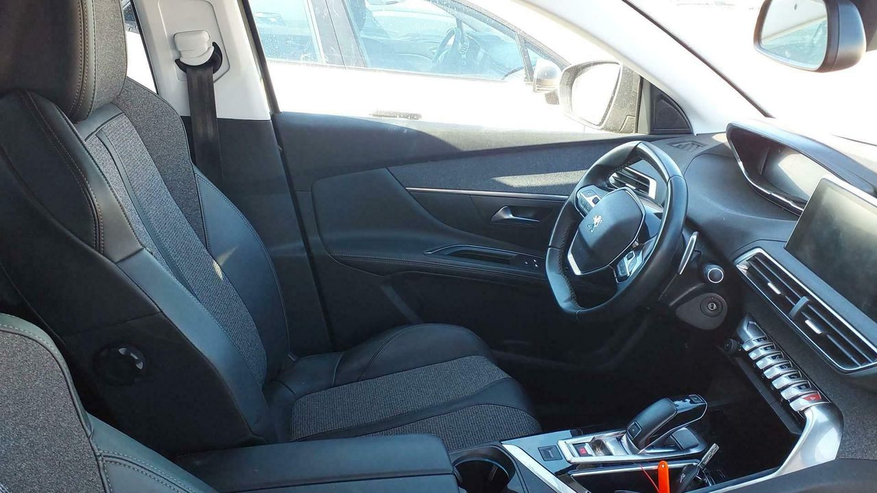 Peugeot 5008 Allure Bluehdi 96kw (130cv) S&s Eat8 - Foto 2