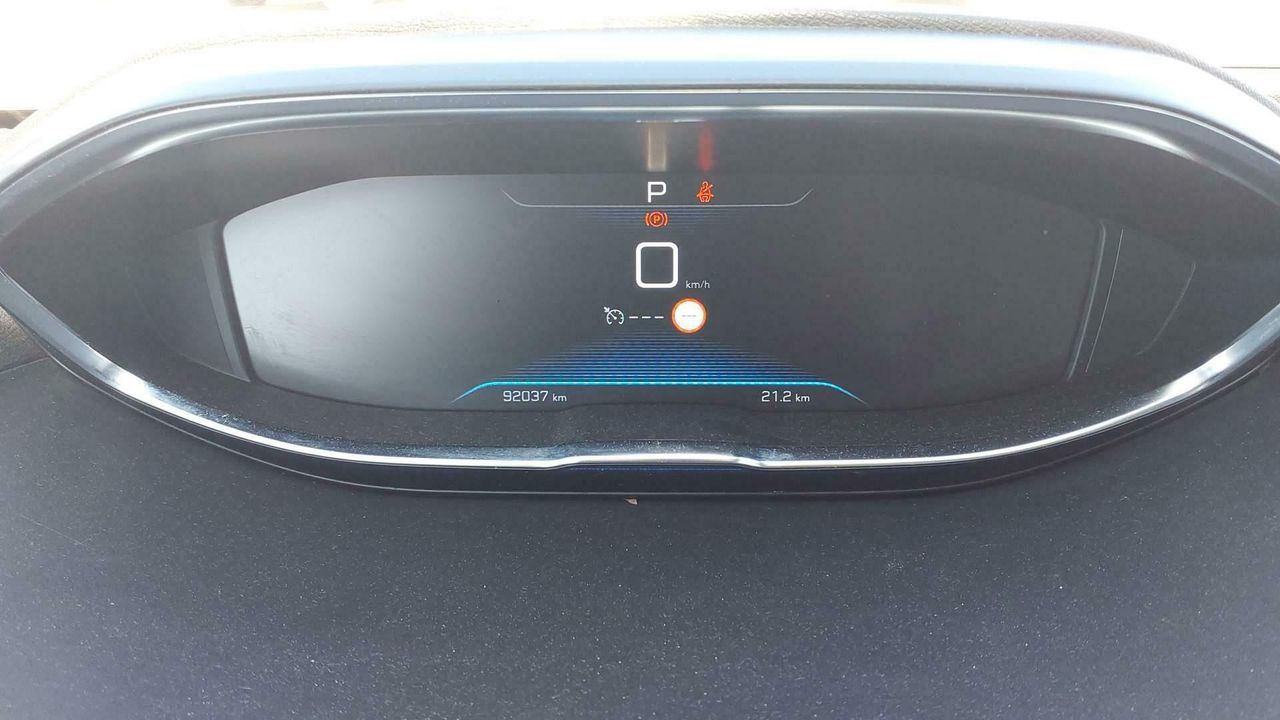 Peugeot 5008 Allure Bluehdi 96kw (130cv) S&s Eat8 - Foto 2