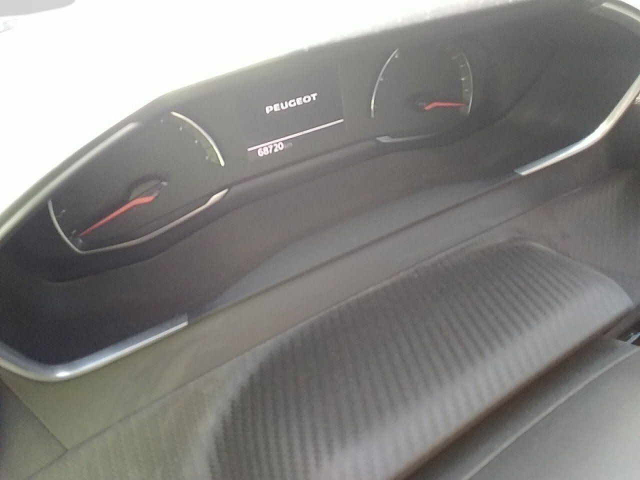 Peugeot 2008 Active Pack Bluehdi 81kw (110cv) - Foto 2