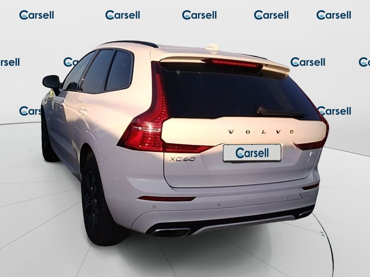Volvo Xc60 2.0 T6 Awd Recharge R-design Exp Auto - Foto 2