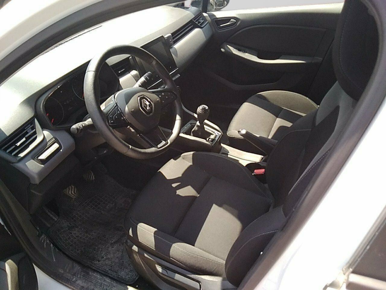 Renault Clio (o) Business Blue Dci 74kw (100cv) - Foto 2