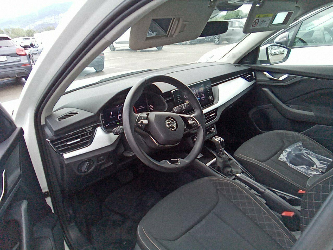 Skoda Kamiq 1.0 Tsi 81kw (110cv) Dsg Ambition - Foto 2