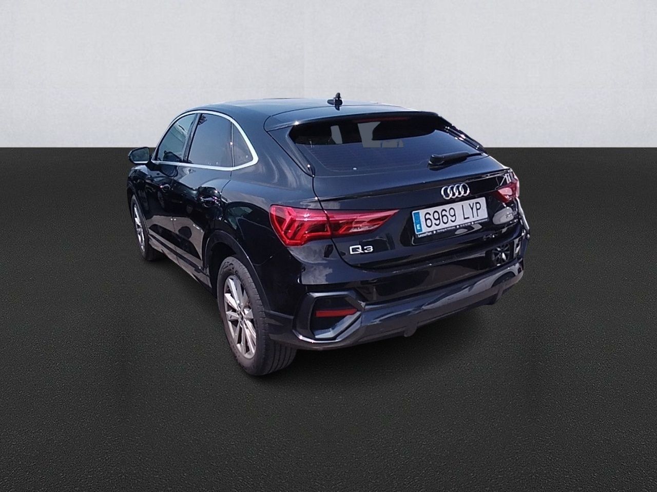 Audi Q3 Sportback Advanced 35 Tdi 110kw (150cv) S Tronic - Foto 2