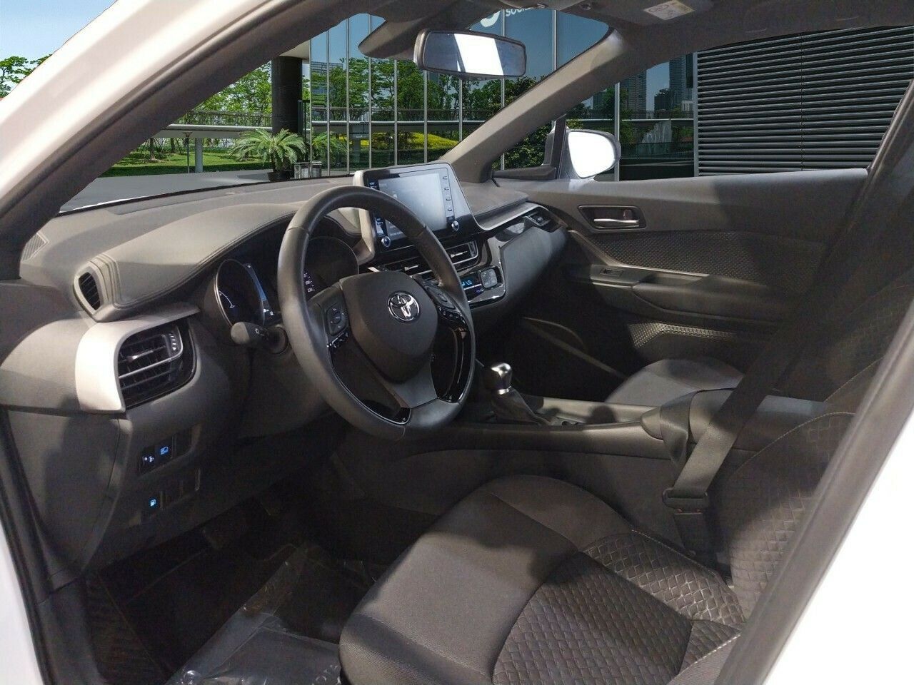 Toyota C-hr 1.8 125h Active - Foto 2