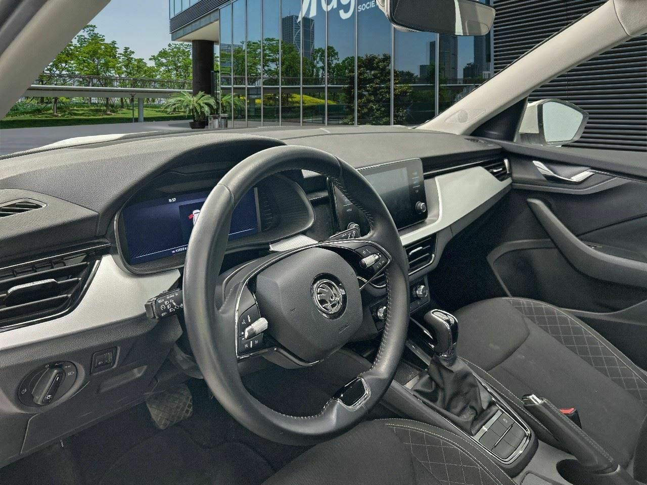 Skoda Kamiq 1.0 Tsi 81kw (110cv) Dsg Ambition - Foto 2