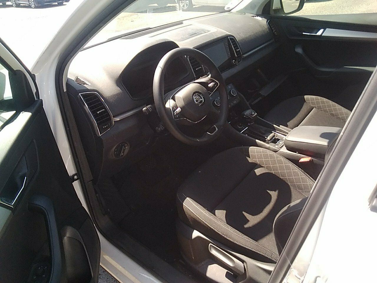Skoda Karoq 1.5 Tsi 110kw (150cv) Dsg Act Ambition - Foto 2