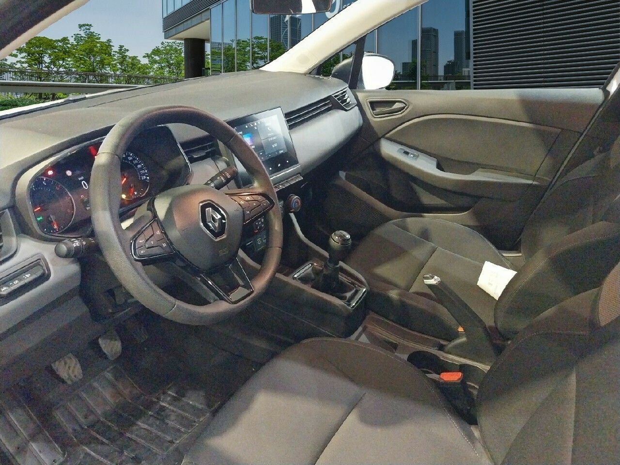 Renault Clio Business Sce 49 Kw (67cv) - Foto 2