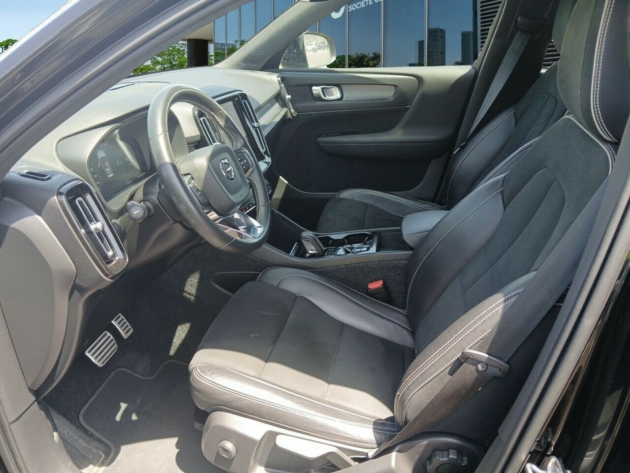 Volvo Xc40 1.5 T5 Twin Recharge R-design Auto - Foto 2
