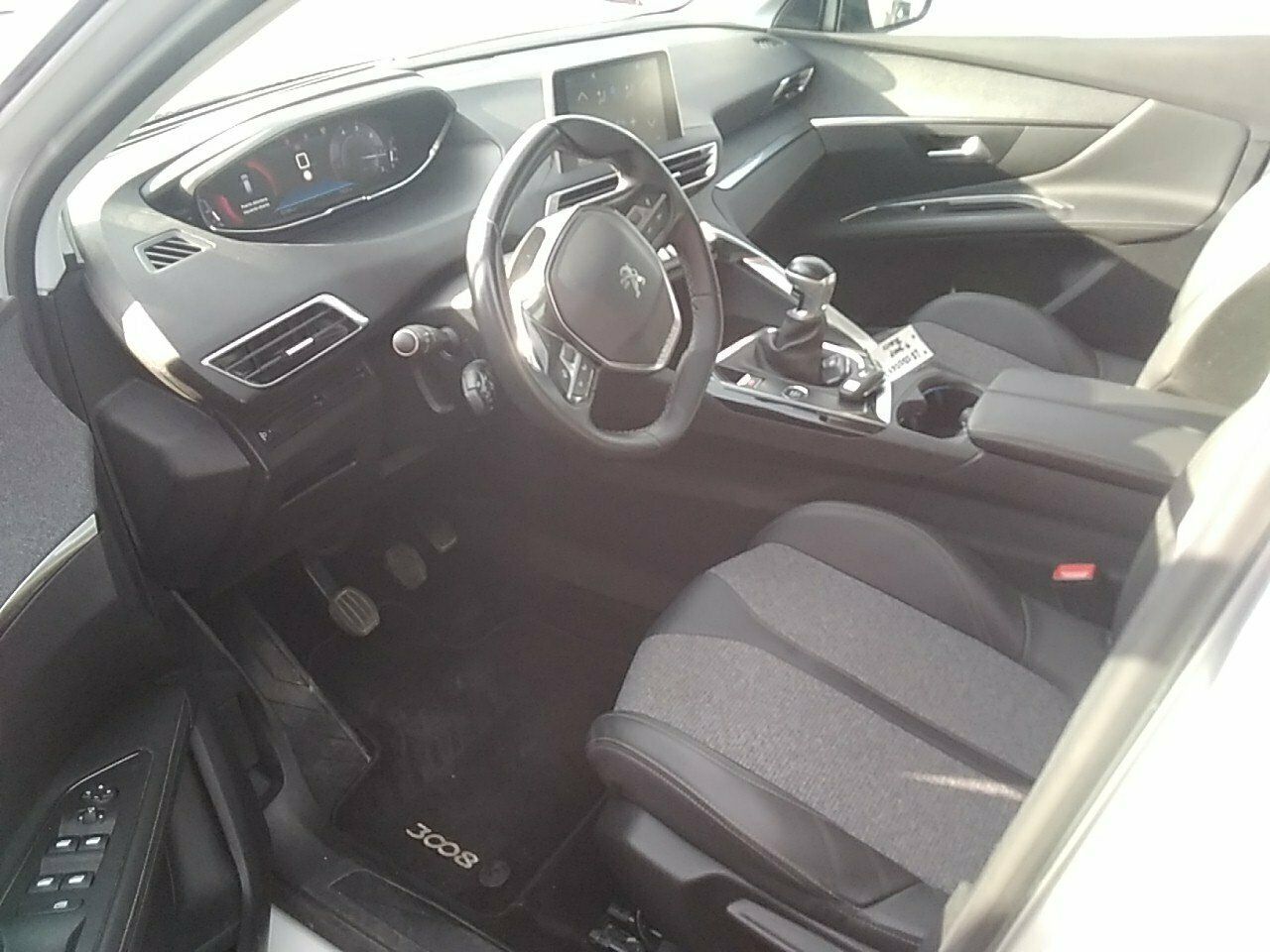 Peugeot 3008 1.5 Bluehdi 96kw (130cv) S&s Allure - Foto 2