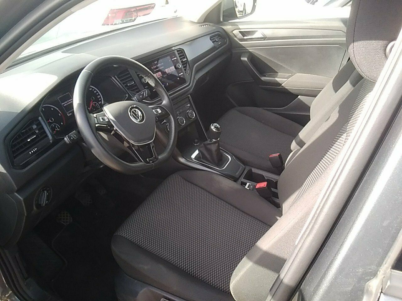 Volkswagen T-roc Edition 2.0 Tdi 85kw (115cv) - Foto 2