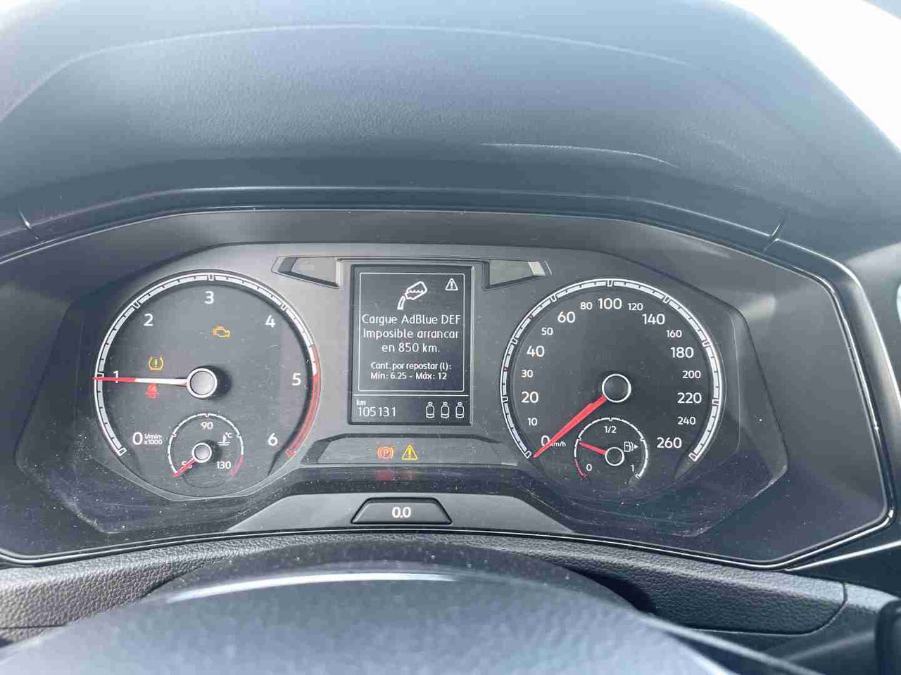 Volkswagen T-roc Edition 2.0 Tdi 85kw (115cv) - Foto 2