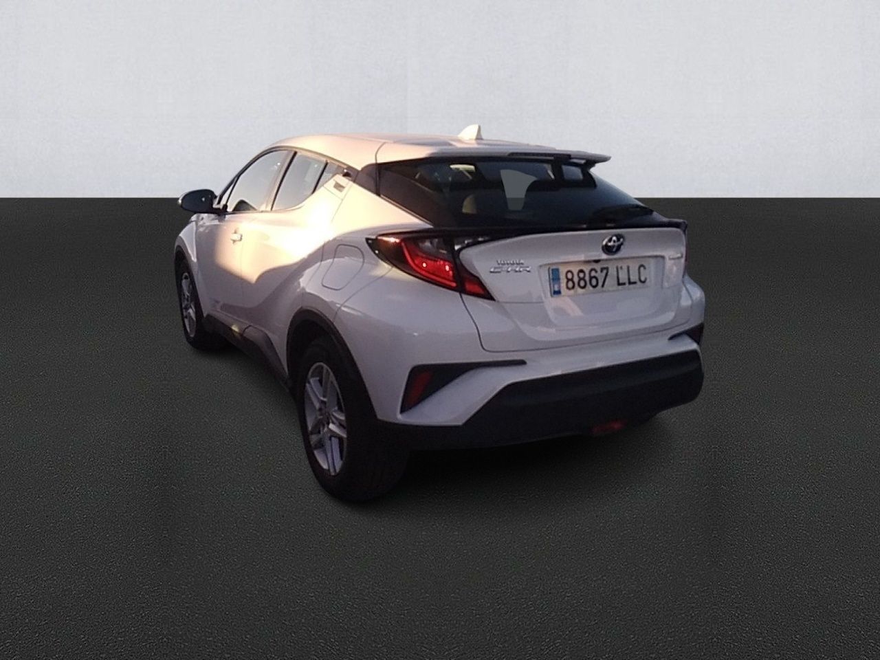 Toyota C-hr 1.8 125h Active - Foto 2