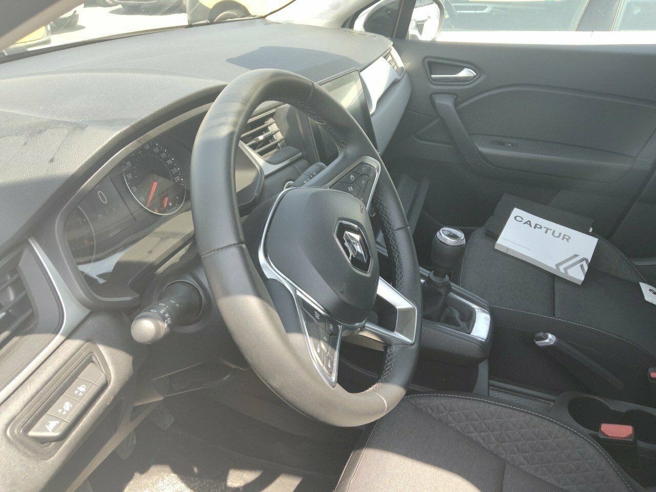 Renault Captur Intens Tce 74kw (100cv) Glp - Foto 2