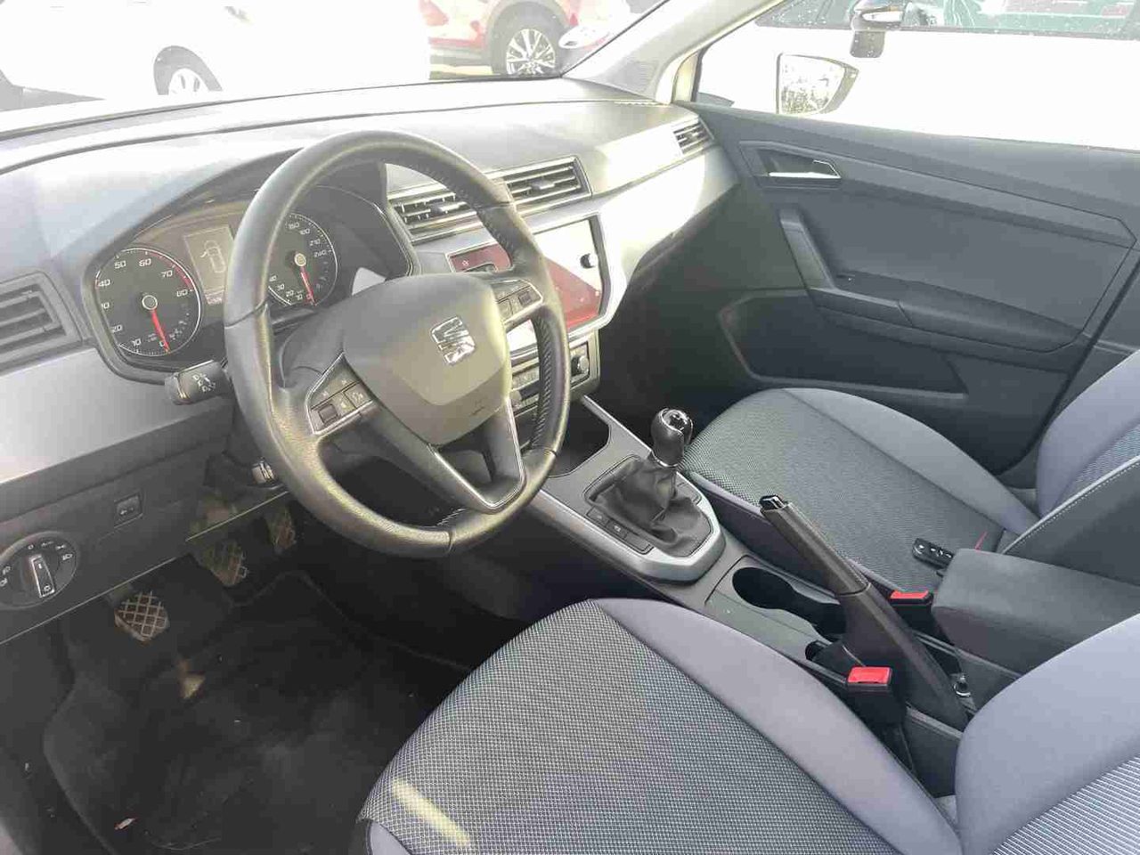 Seat Arona 1.0 Tsi 81kw (110cv) Style Go2 - Foto 2