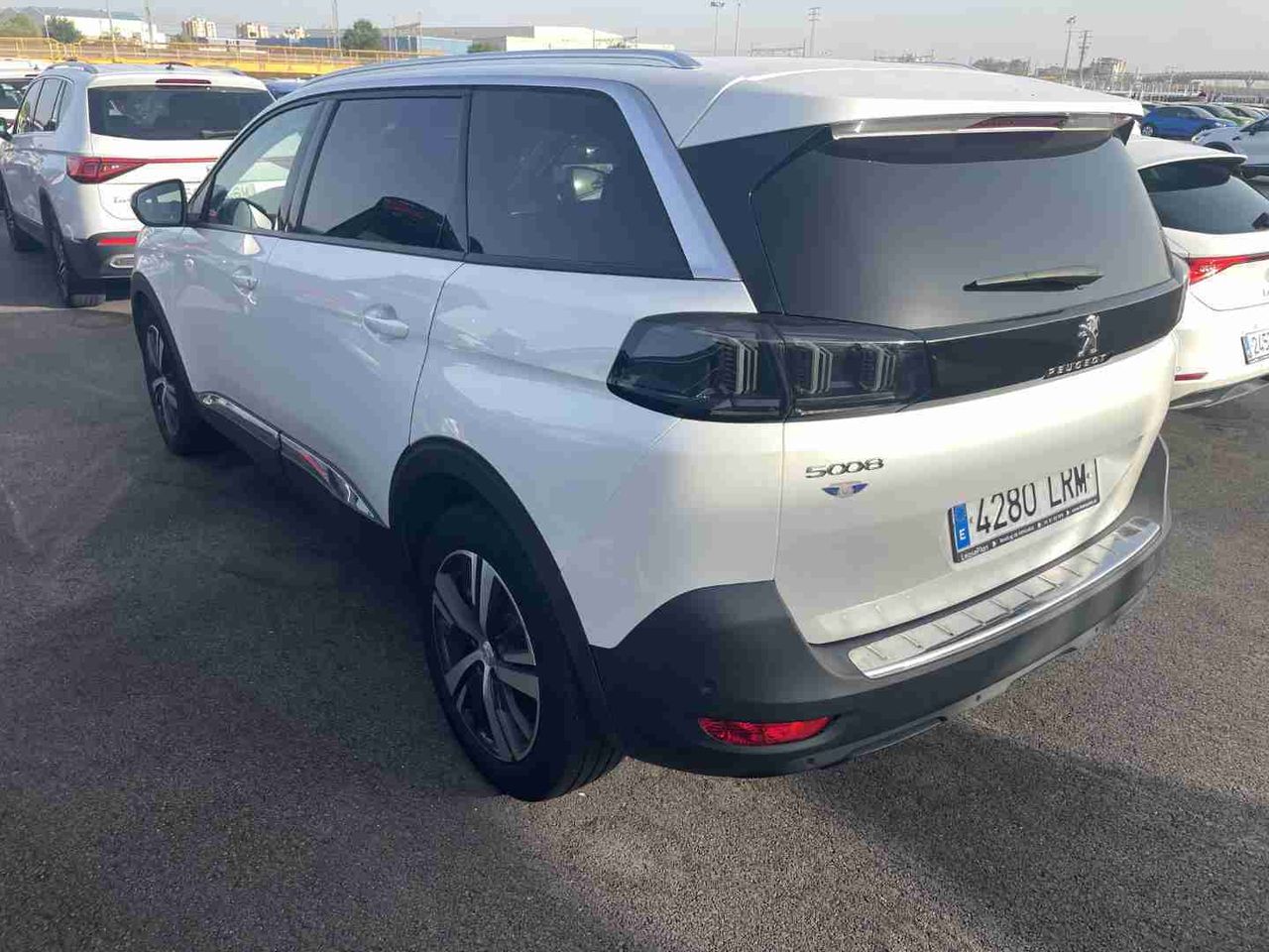 Peugeot 5008 1.5 Bluehdi 96kw (130cv) S&s Allure - Foto 2