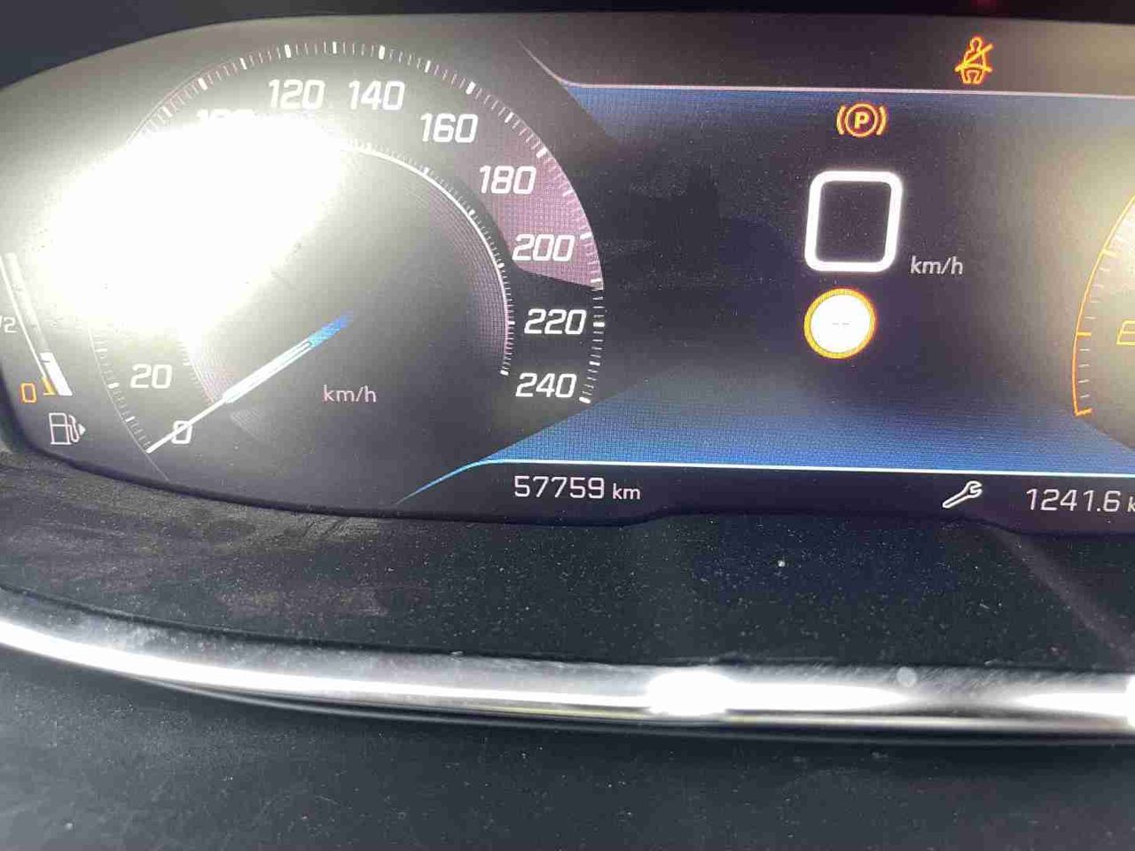 Peugeot 5008 1.5 Bluehdi 96kw (130cv) S&s Allure - Foto 2