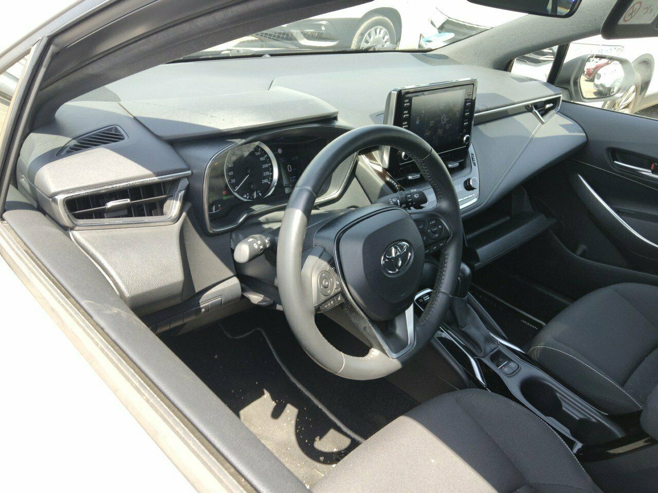 Toyota Corolla 1.8 125h Active E-cvt - Foto 2