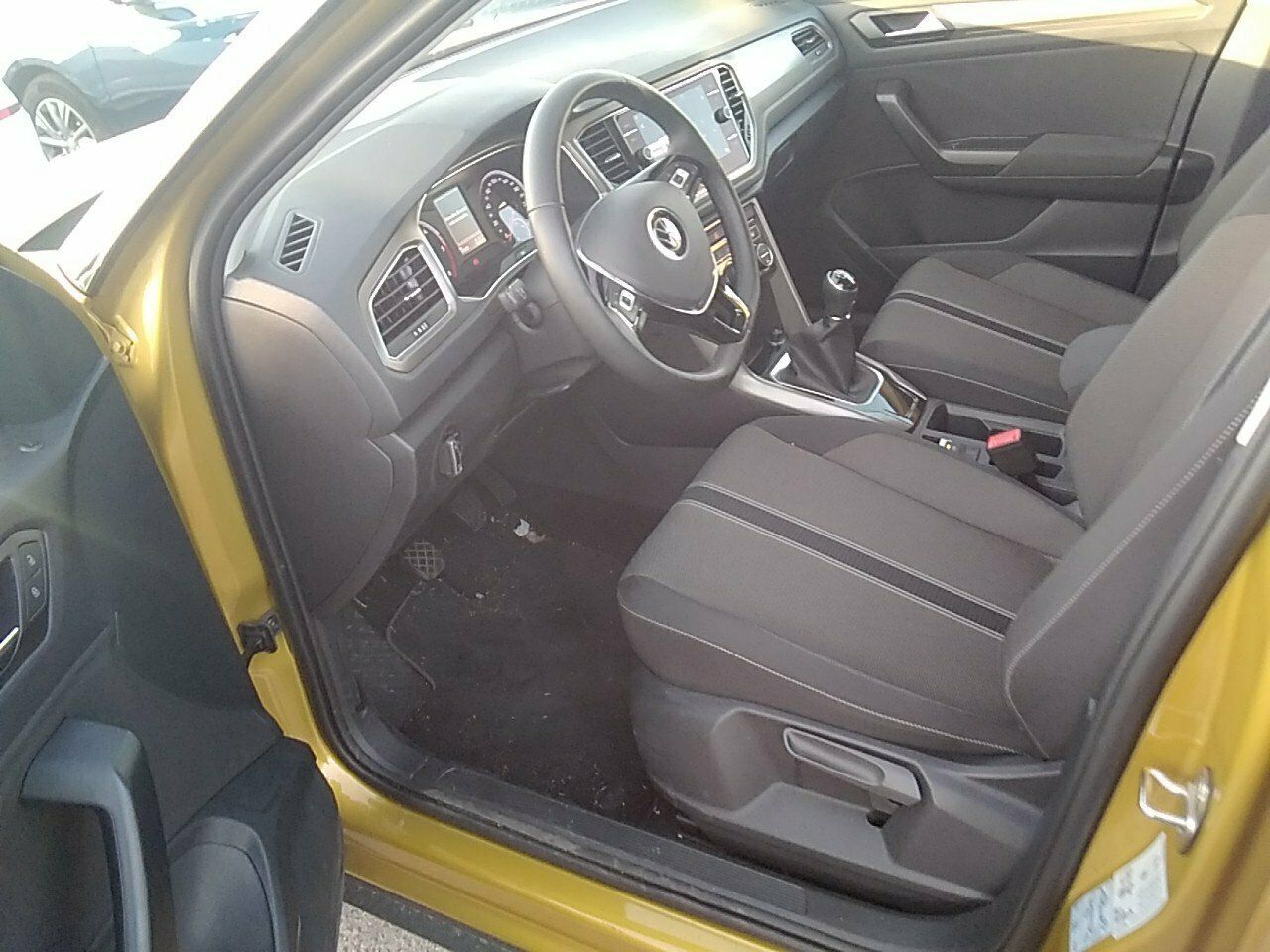 Volkswagen T-roc Advance Style 1.6 Tdi 85kw (115cv) - Foto 2