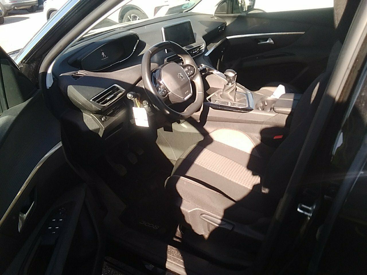 Peugeot 3008 1.5 Bluehdi 96kw (130cv) S&s Active Pack - Foto 2
