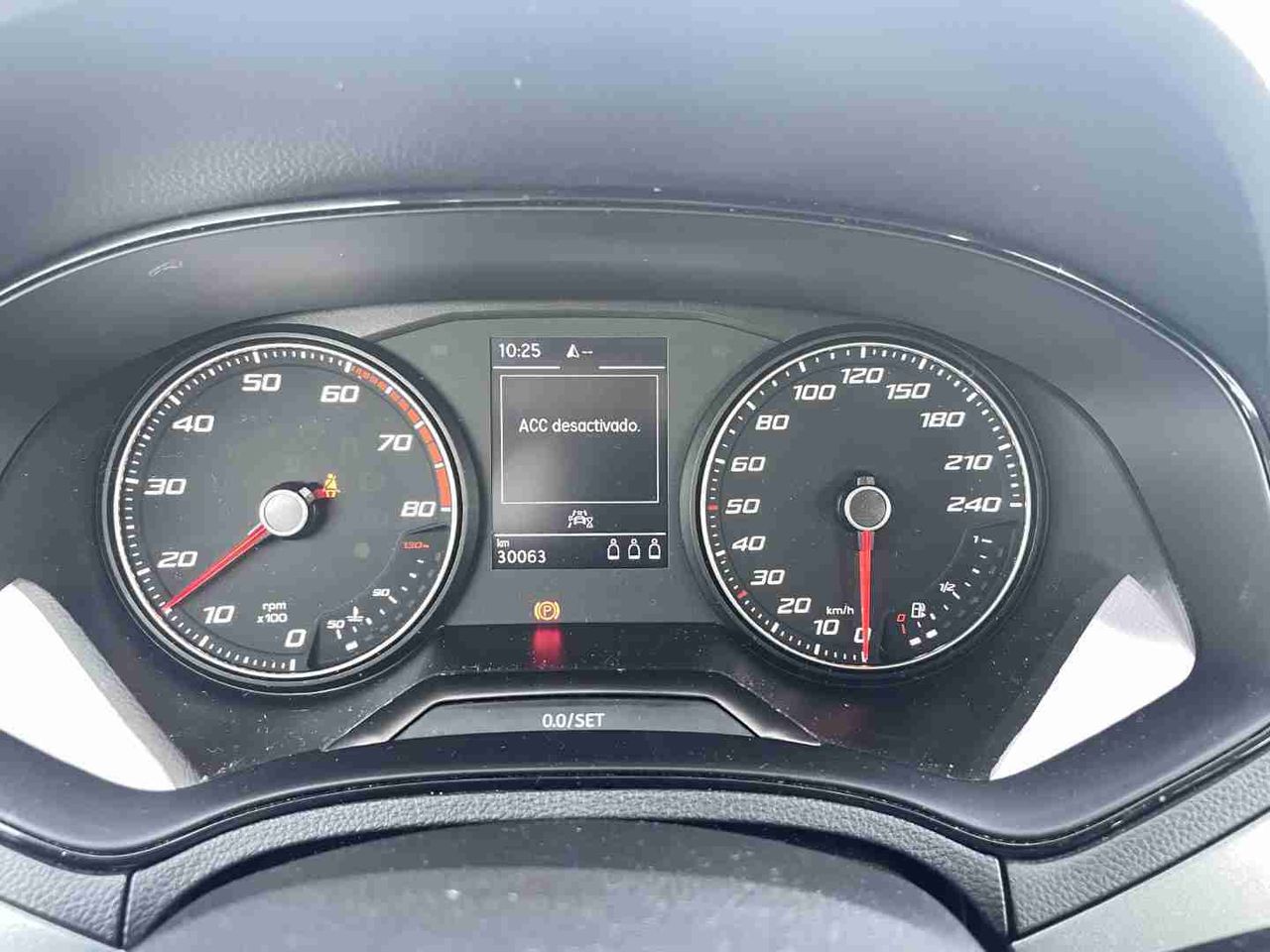 Seat Arona 1.0 Tsi 81kw (110cv) Style Go2 - Foto 2