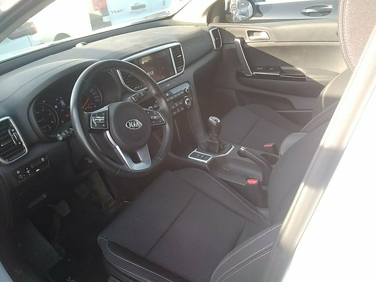 Kia Sportage 1.6 Mhev Black Edition 100kw (136cv) 4x2 - Foto 2