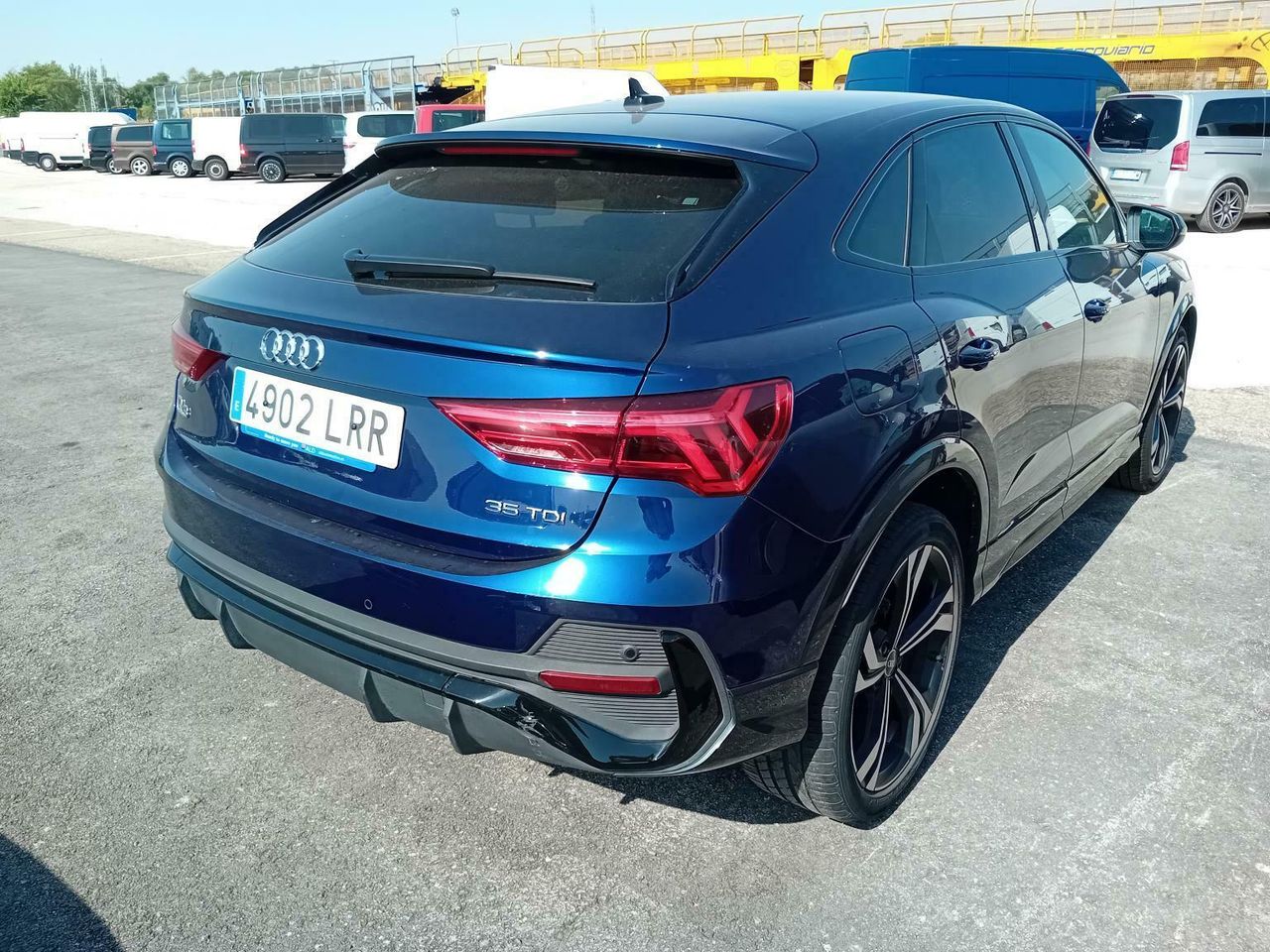 Audi Q3 Sportback Black Line 35 Tdi 110kw (150cv) S Tronic - Foto 2