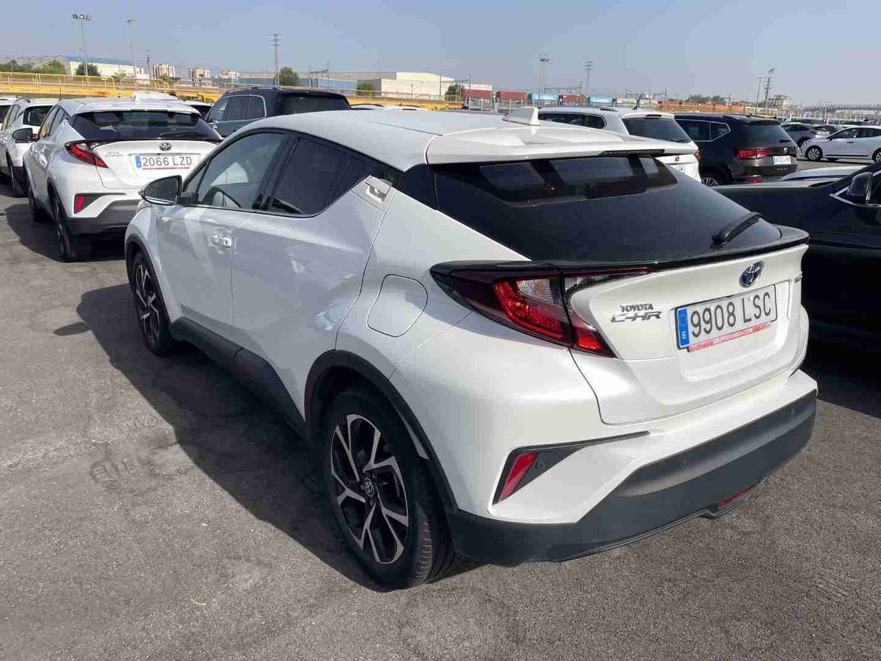 Toyota C-hr 1.8 125h Advance - Foto 2