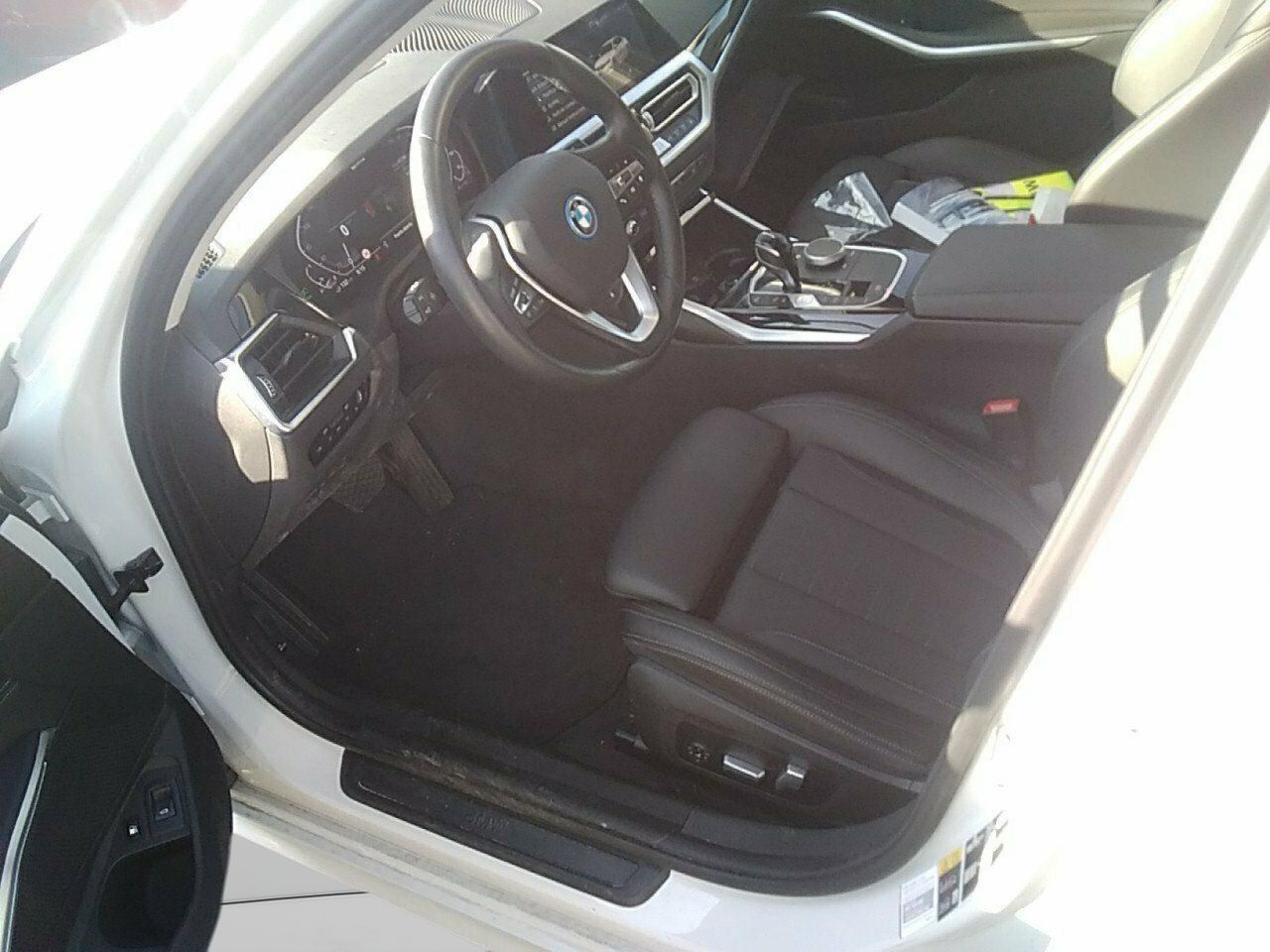Bmw Series 3 330e - Foto 2