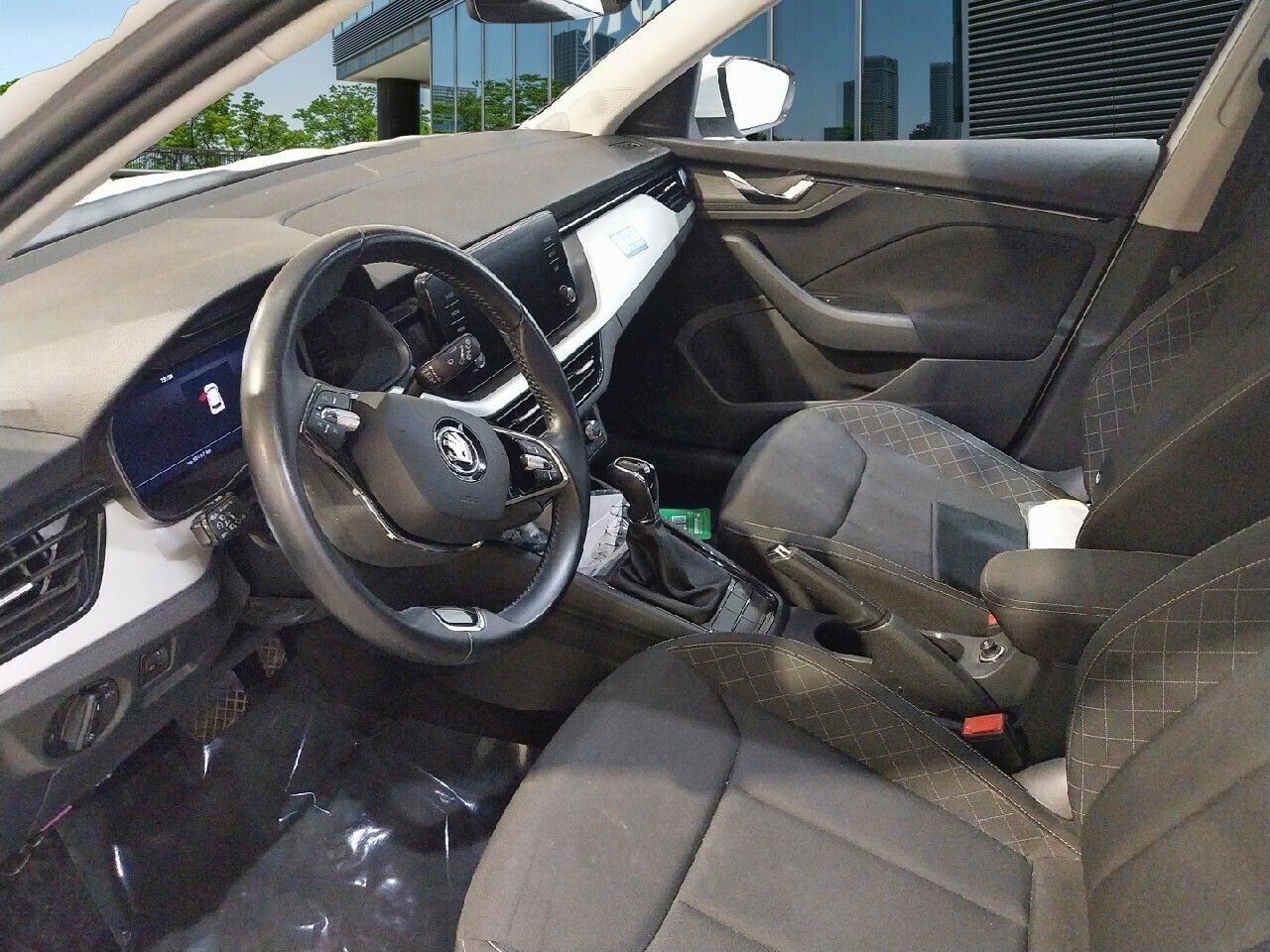 Skoda Kamiq 1.0 Tsi 81kw (110cv) Dsg Ambition - Foto 2