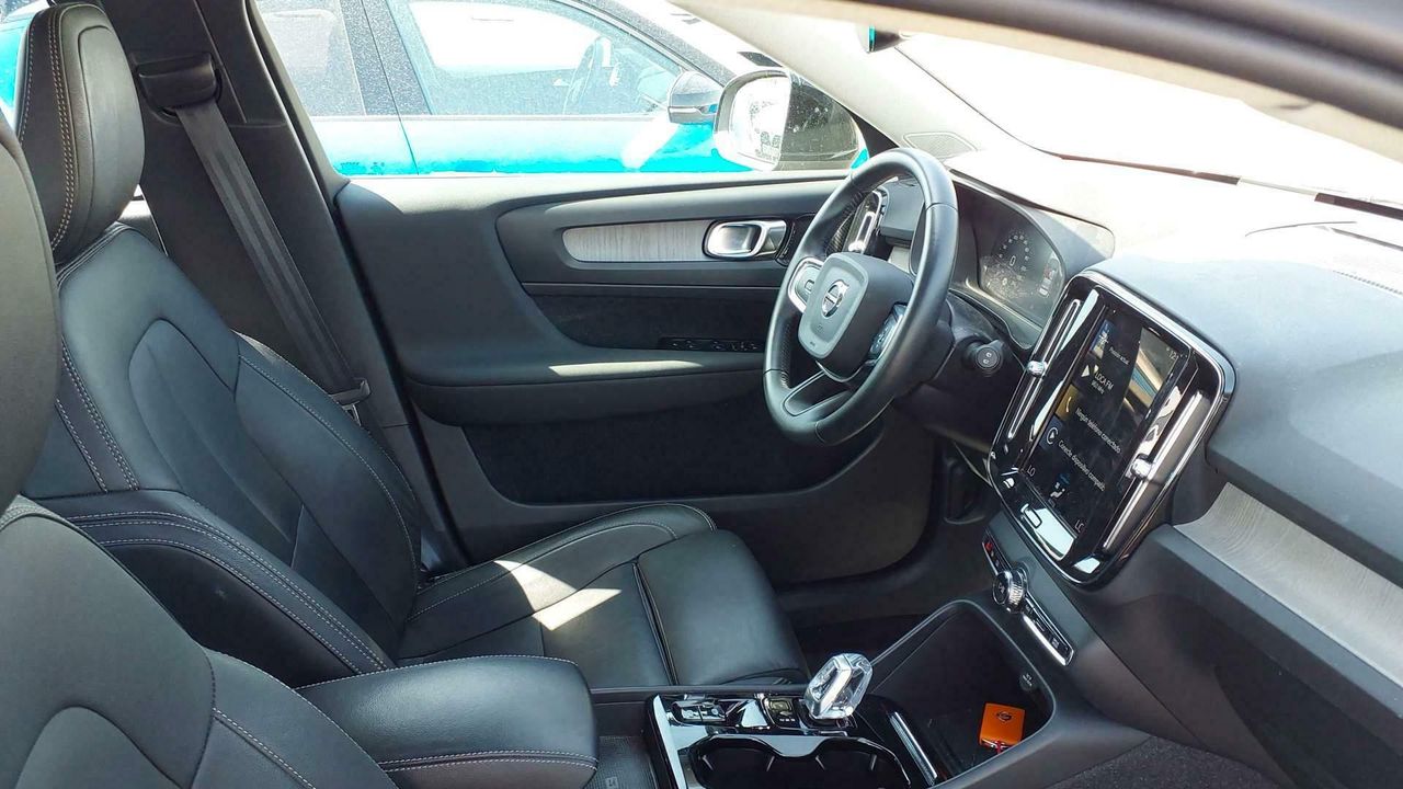 Volvo Xc40 1.5 T5 Twin Recharge Inscription Auto - Foto 2