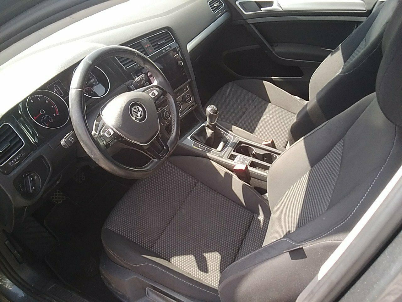 Volkswagen Golf Last Edition 1.5 Tsi 96kw(130cv) Variant - Foto 2
