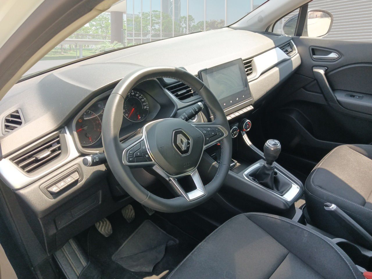 Renault Captur Intens Tce 140cv Gpf Micro Híbrido - Foto 2