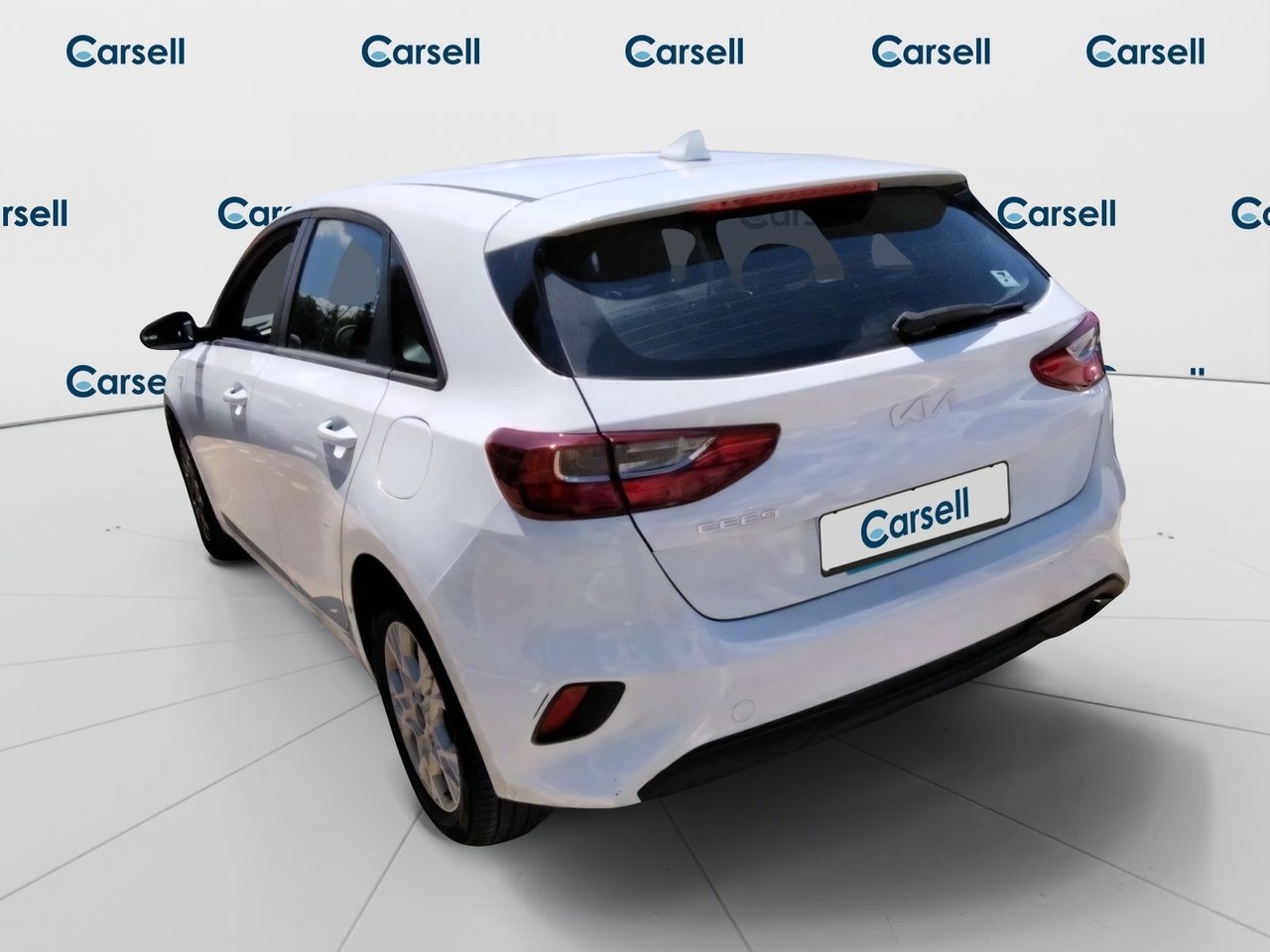 Kia Ceed 1.0 T-gdi 74kw (100cv) Concept - Foto 2