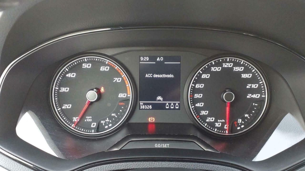 Seat Arona 1.0 Tsi 81kw (110cv) Style Go2 - Foto 2