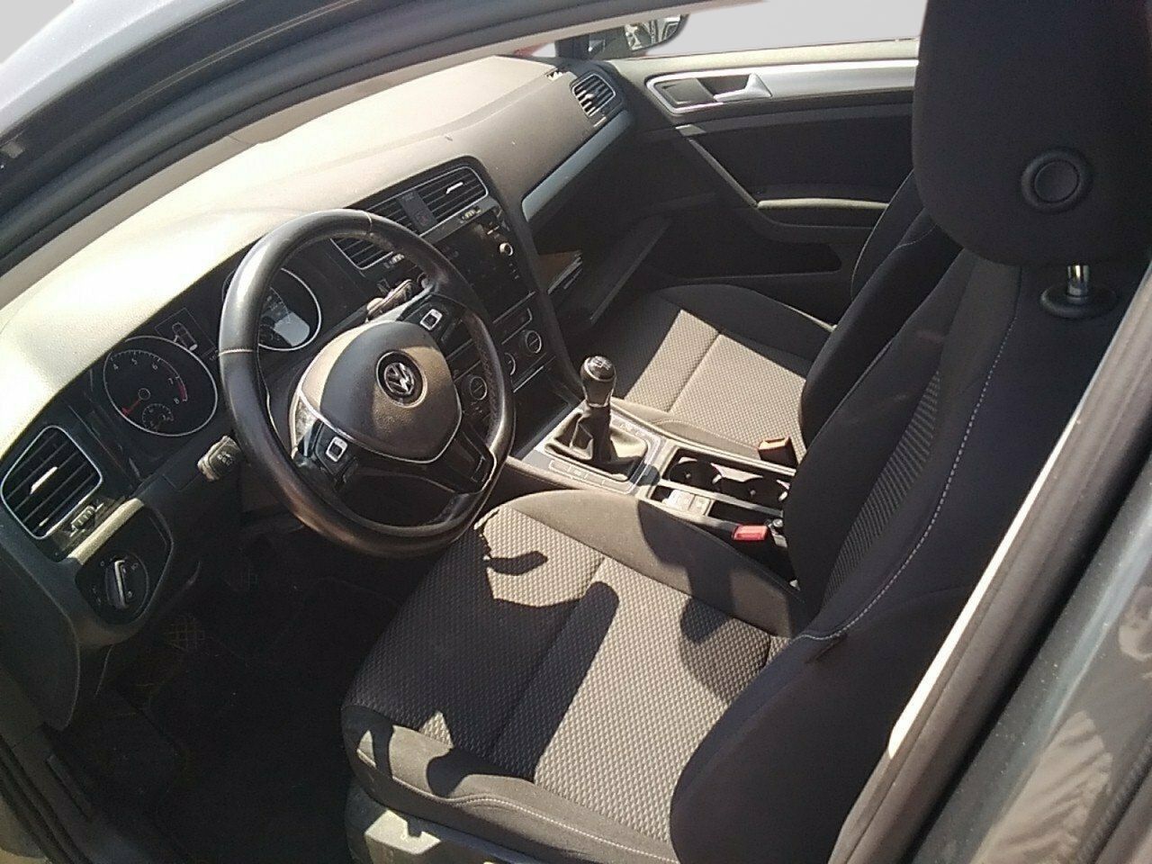 Volkswagen Golf Last Edition 1.5 Tsi Evo 96kw (130cv) - Foto 2