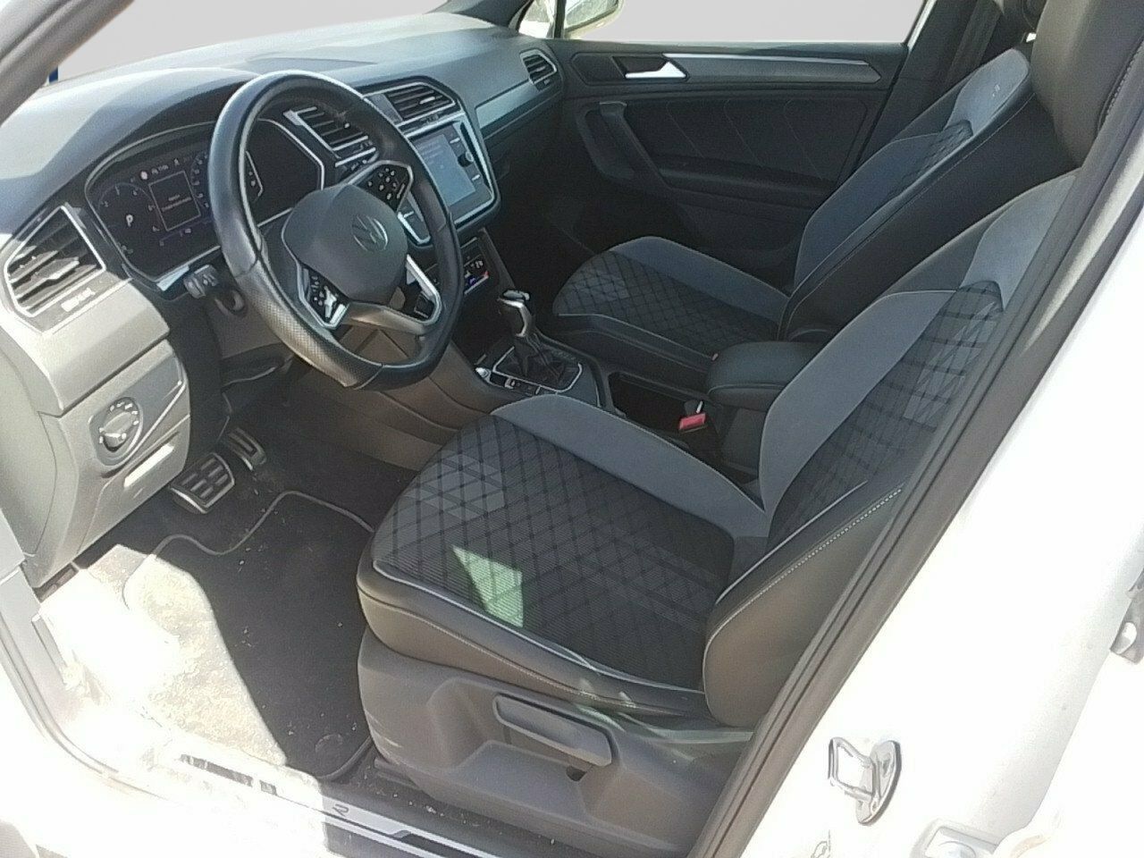 Volkswagen Tiguan R-line 2.0 Tdi 110kw (150cv) Dsg - Foto 2